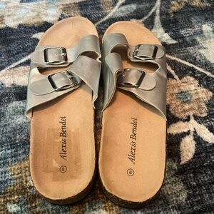 Alexis Bendel Off Brand Birks Silve Size 9
